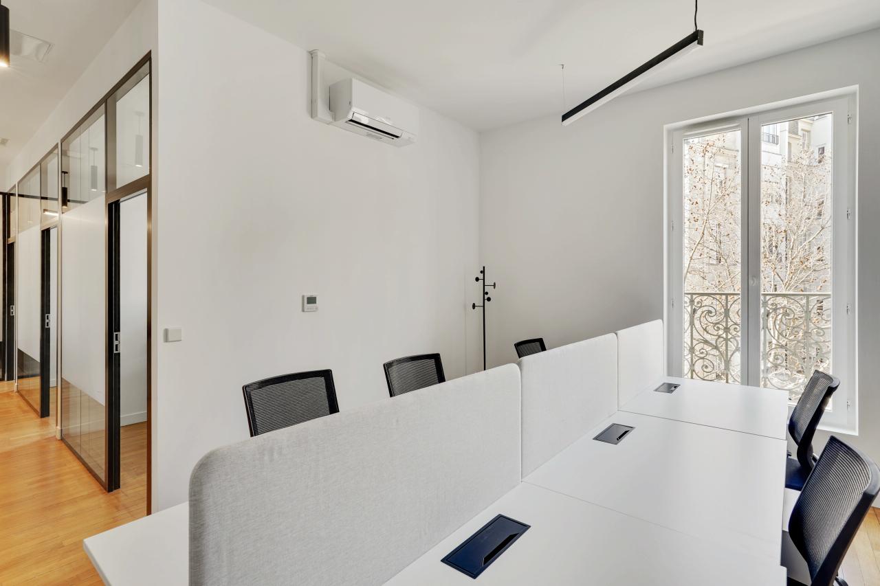 Coworking Paris 6m² Location coworking Paris OLBUR2315541 1
